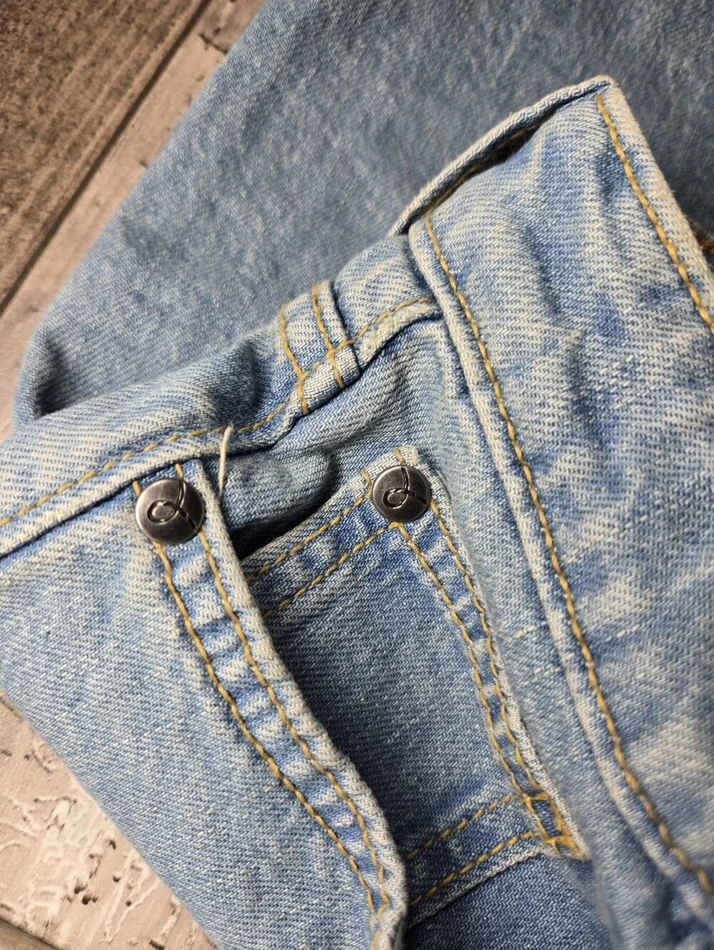 NWOT Art Class Girls Light Wash Loose Jean Shorts Small 6/7